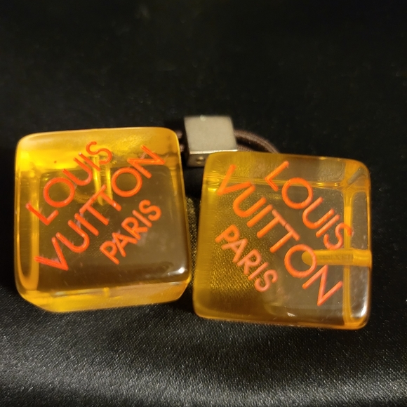 Louis Vuitton Accessories - Authentic LOUIS VUITTON LUCITE  CUBES (Ponytail, handbag accessory, keychains)